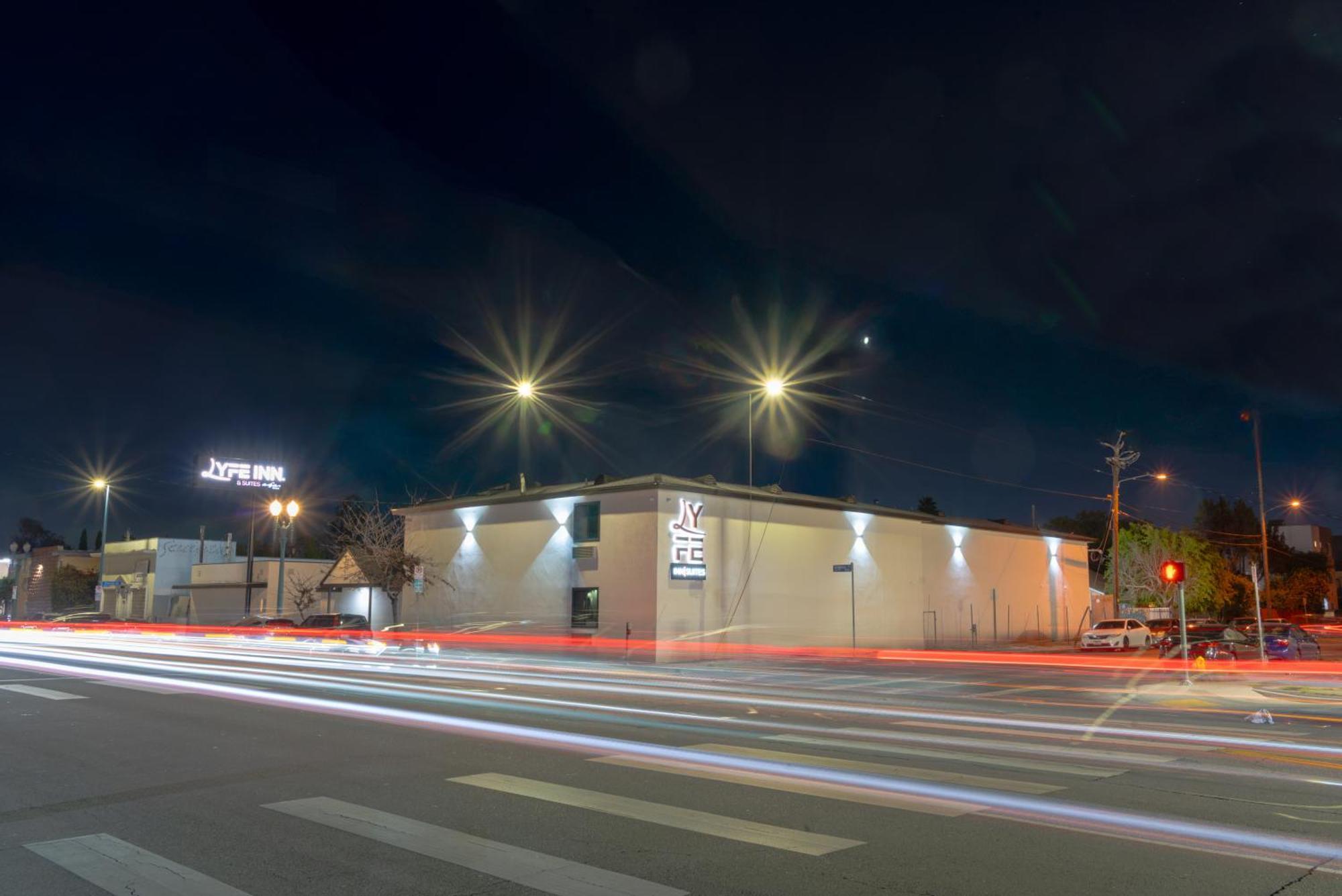 Lyfe Inn & Suites By Aga- North Hollywood Universal Studios - Los Angeles, Los Angeles